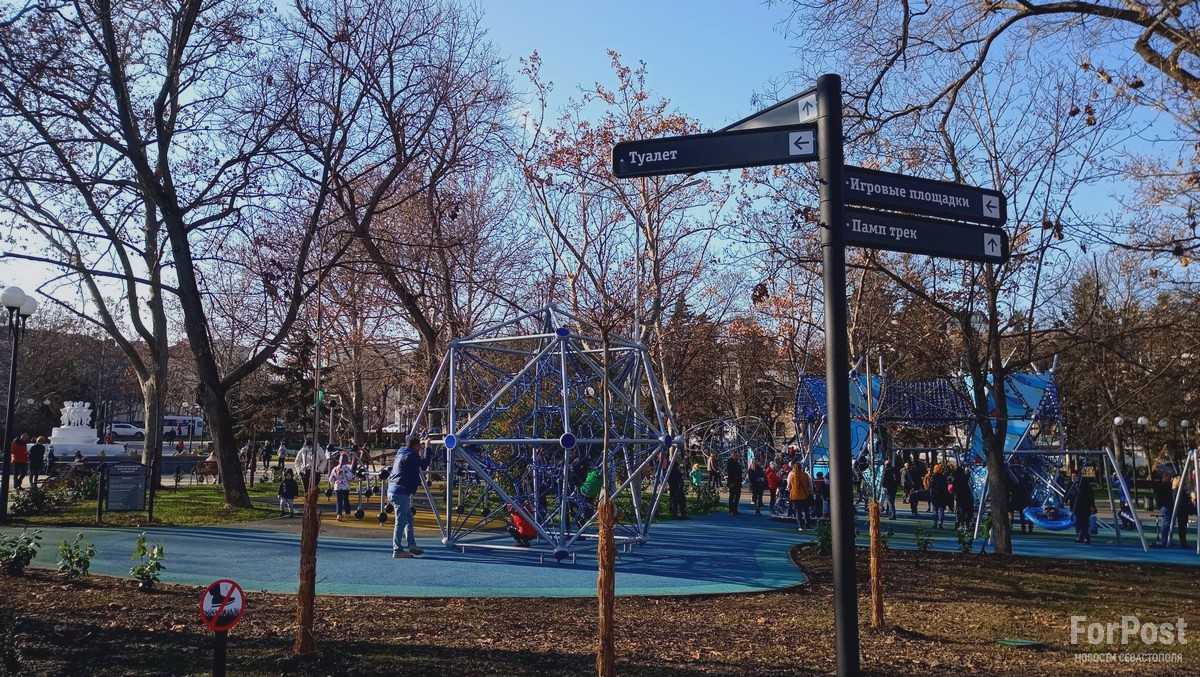Описание и фото Комсомольского парка в Севастополе Крым Где находится на карте, как добраться, почему назван именем Марии Байды Отдых, отзывы, развлечения