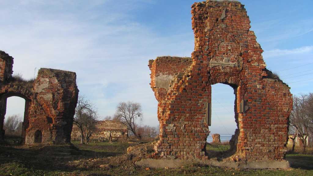 Руины замка бранденбург