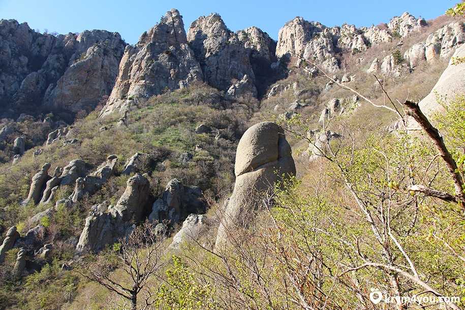 Долина привидений на горе демерджи, крепость фуна и орех никулина