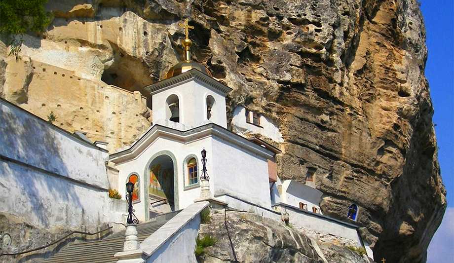 Бахчисарайский свято-успенский пещерный мужской монастырь