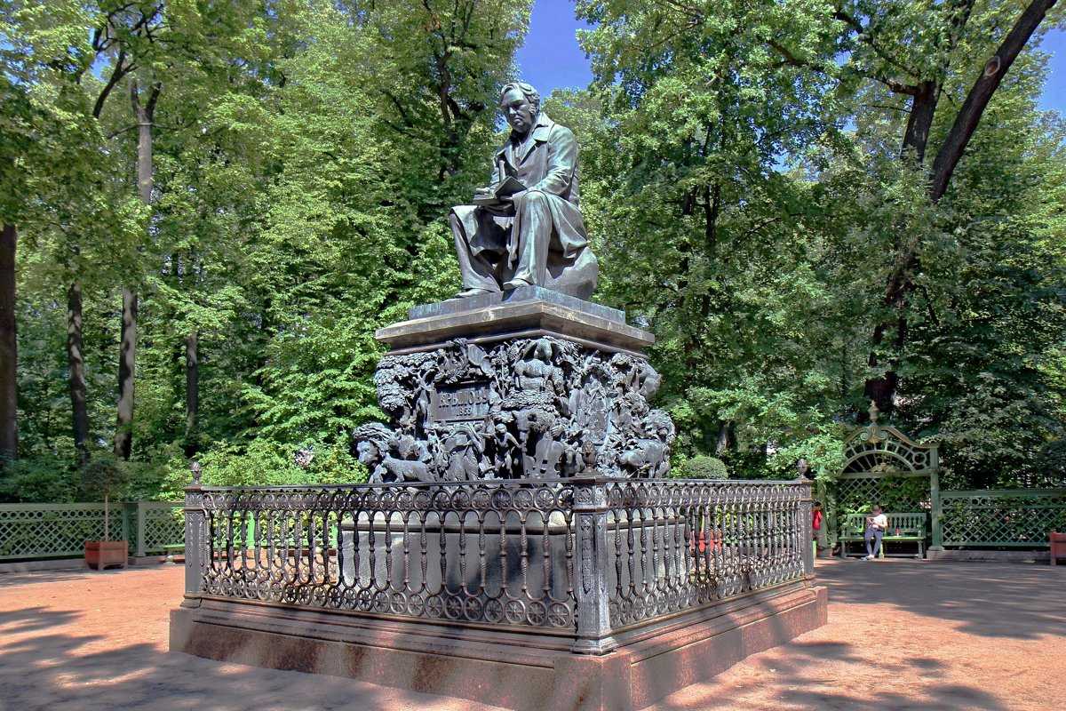 Памятник крылову в летнем саду санкт-петербурганачать путешествие с begin-journey