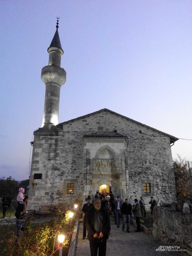 Мечеть хана узбека