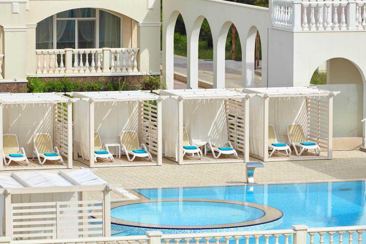 Все 5 звездочные отели Крыма - Бронируйте номера Цены на 2022 год Сравнение условий в отелях Крыма уровня 5 звезд  с бассейном и аквапарком