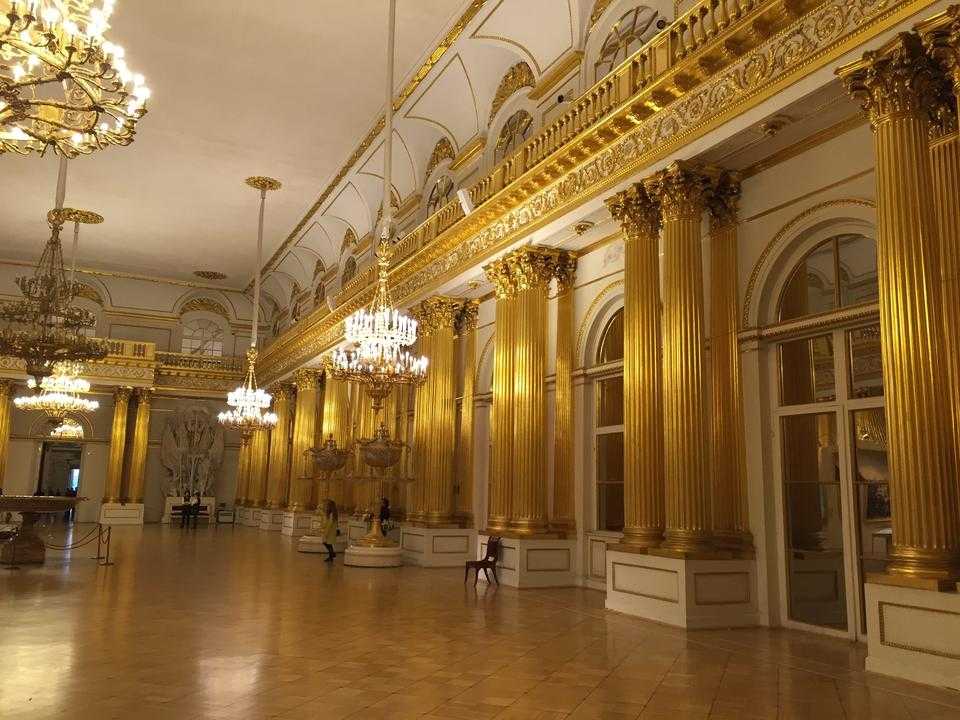 Зимний дворец в санкт-петербурге