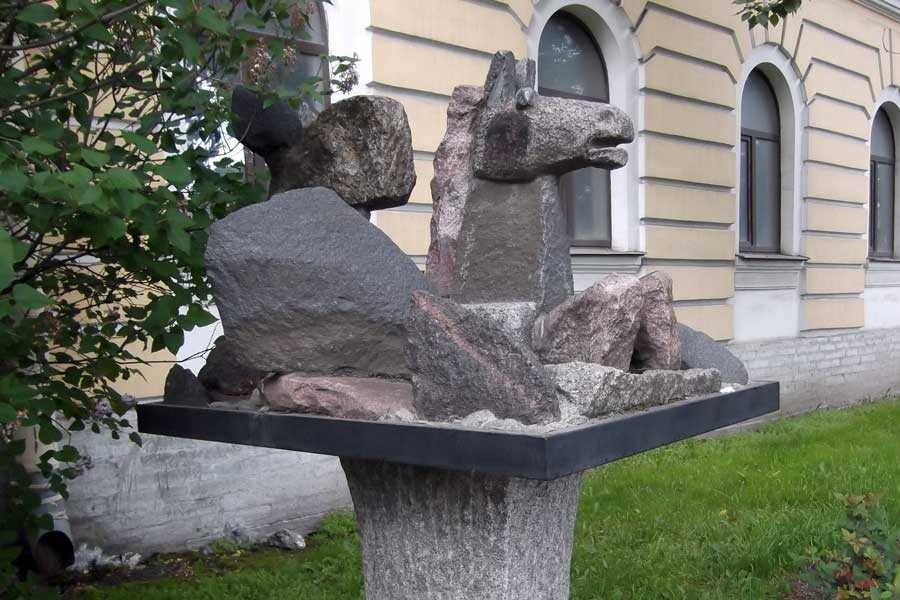 Памятник петру i (медный всадник)