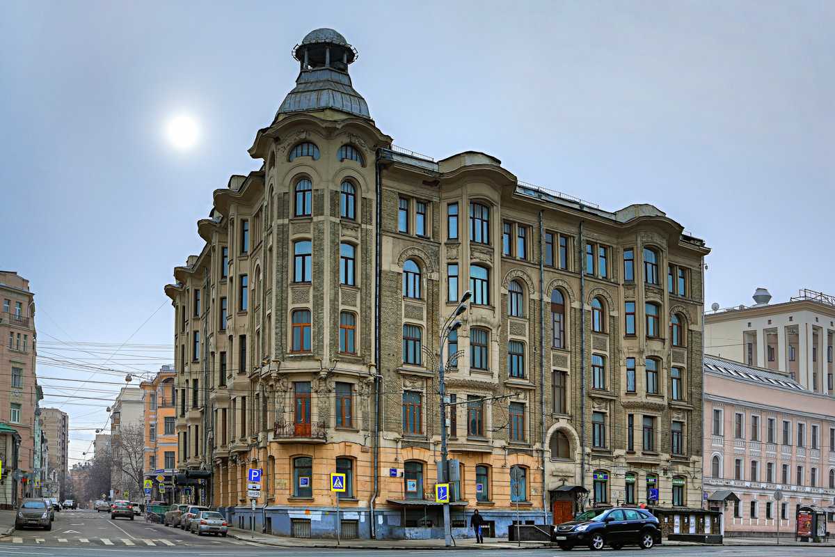 Петербург с изнанки: дворы и парадные бывших доходных домов санкт-петербурга