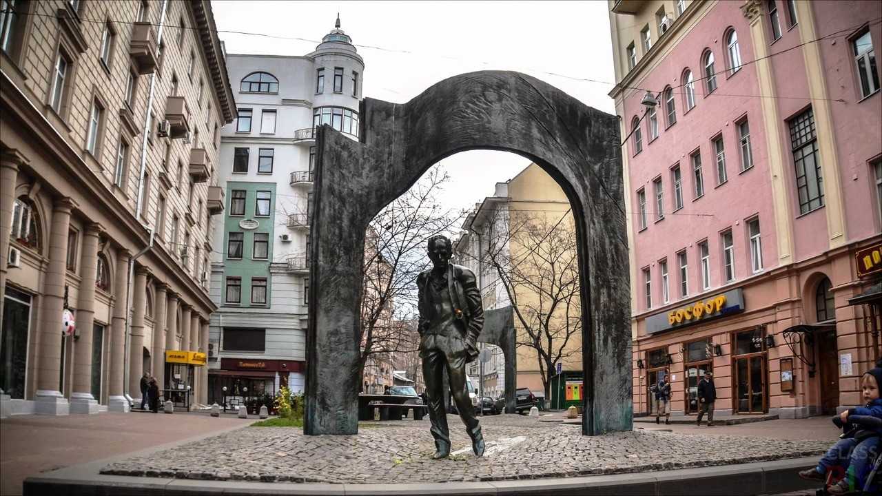 Старый арбат и его достопримечательности: история самой старой улицы москвы: обзор +видео и фото