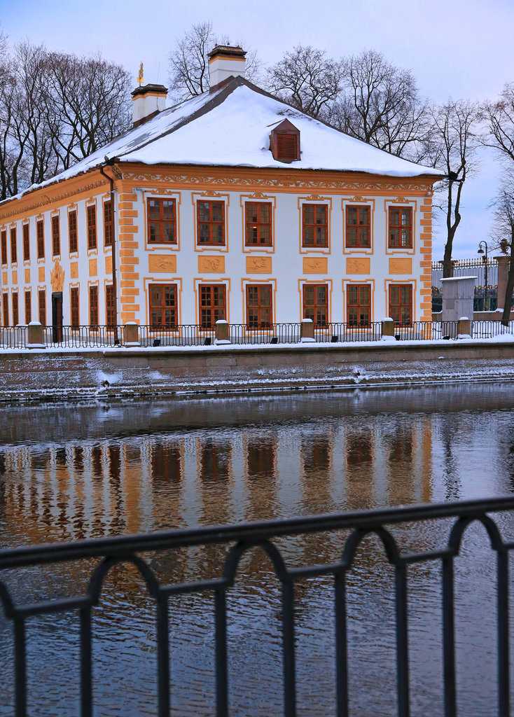 Императорские дворцы санкт-петербурга: летний дворец петра i
