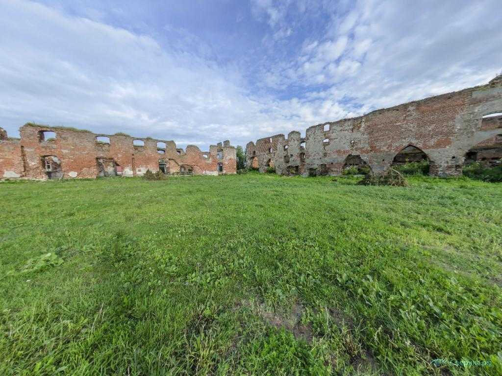 Руины замка бранденбург  описание и фото - россия - прибалтика : калининградская область