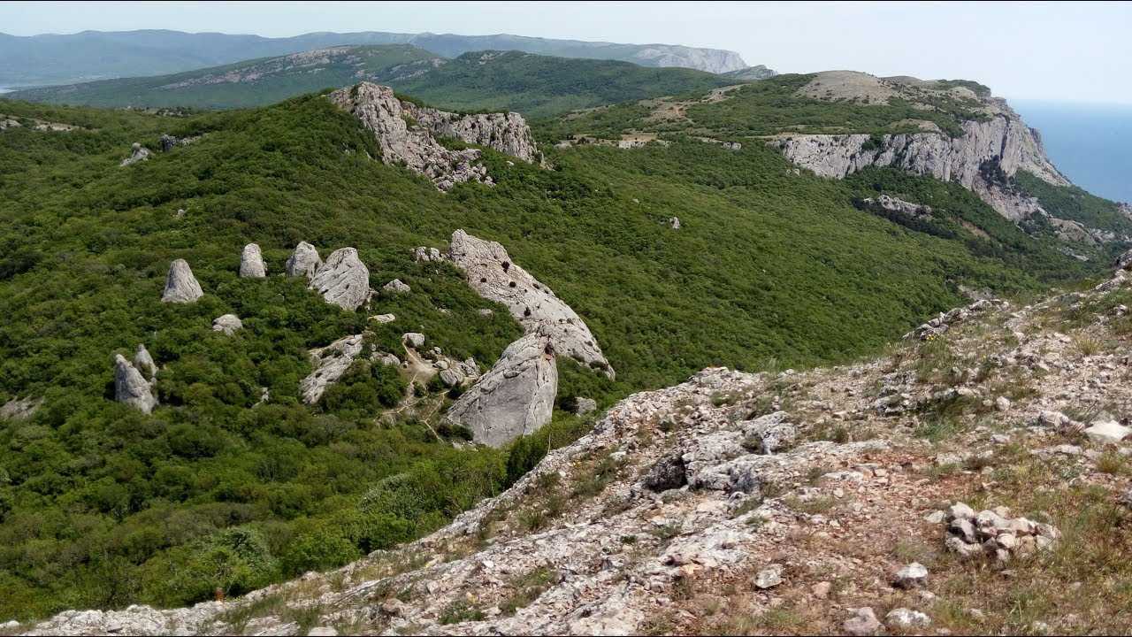 Белая скала (ак-кая)
