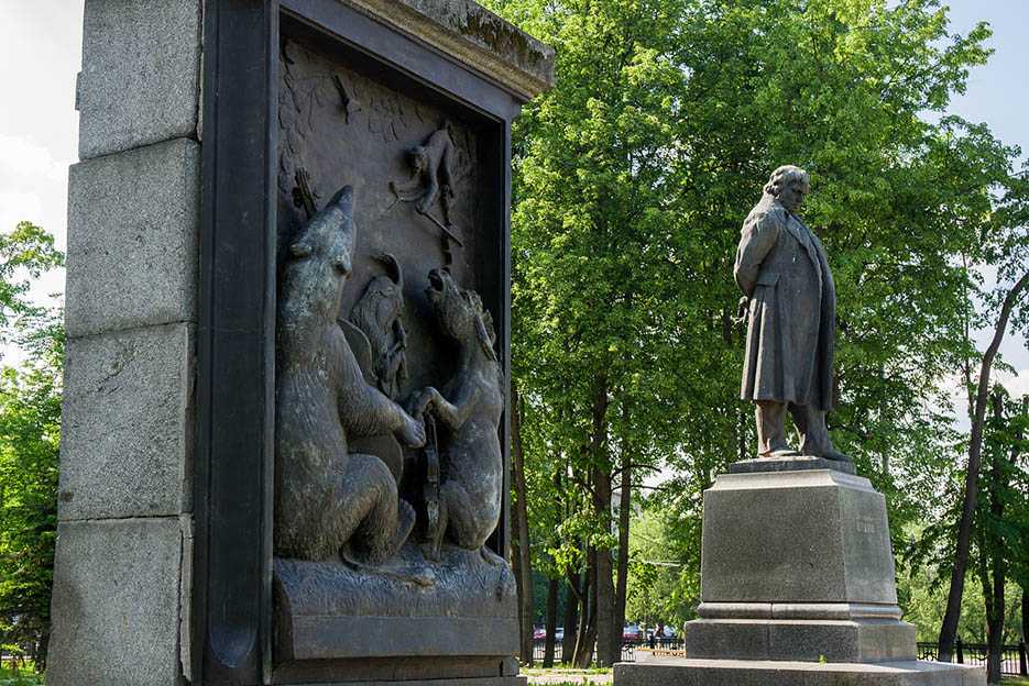 Памятник крылову в санкт-петербурге - фото, описание