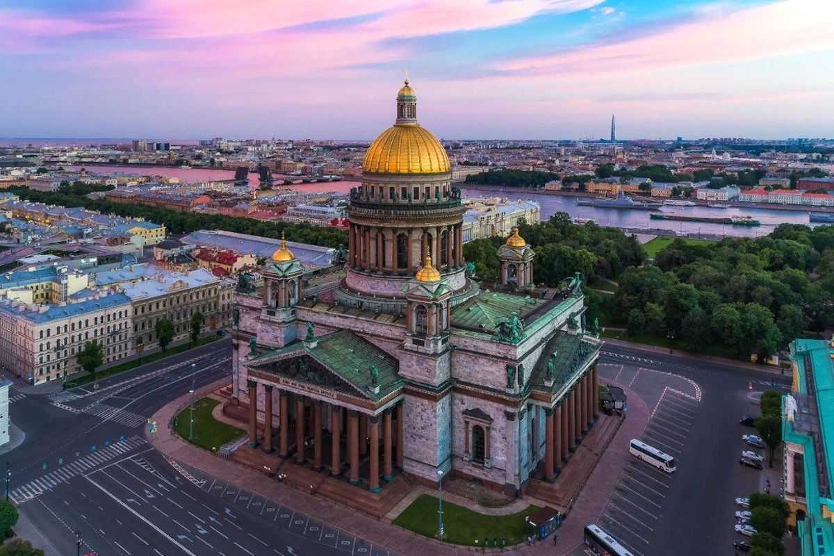 Что посмотреть в Санкт-Петербурге в первую очередь - фото и описание интересных мест, отзывы туристов, карта