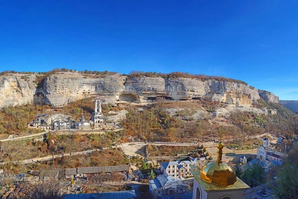 Успенский пещерный монастырь в бахчисарае